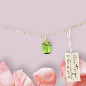 Nwt BLUE SAGE Gold Necklace with Green Crystal Pendant 16-18"